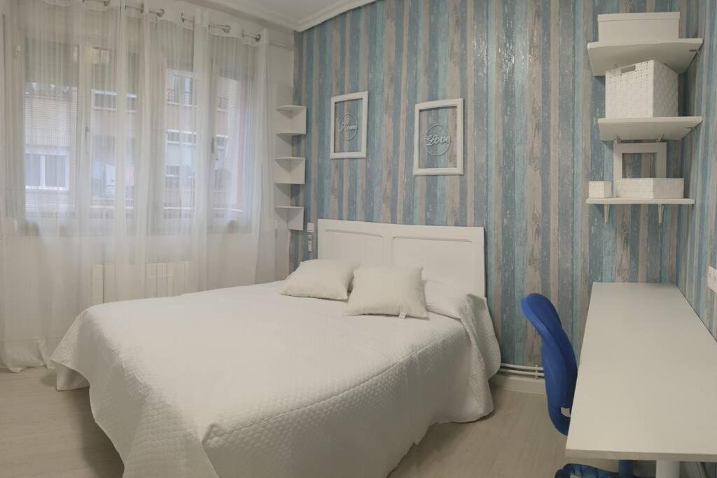 Apartamento Eguzkilore. Logroño Dış mekan fotoğraf